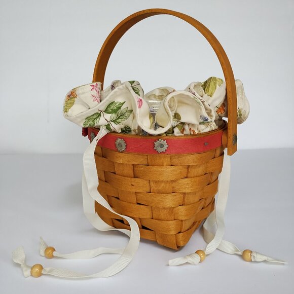 2007 Longaberger Small Basket With Red Trim and Handle - Picture 1 of 13